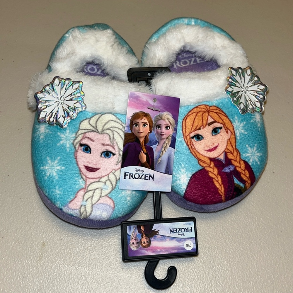 NEW Disney Frozen toddler Slippers 7/8